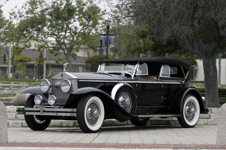 Автомобильные часы "Waltham" устанавливались на этот автомобиль: 1929 Rolls-Royce Phantom I . Покупайте старинные автомобильные часы в Москве с  доставкой MIXX.RU по России